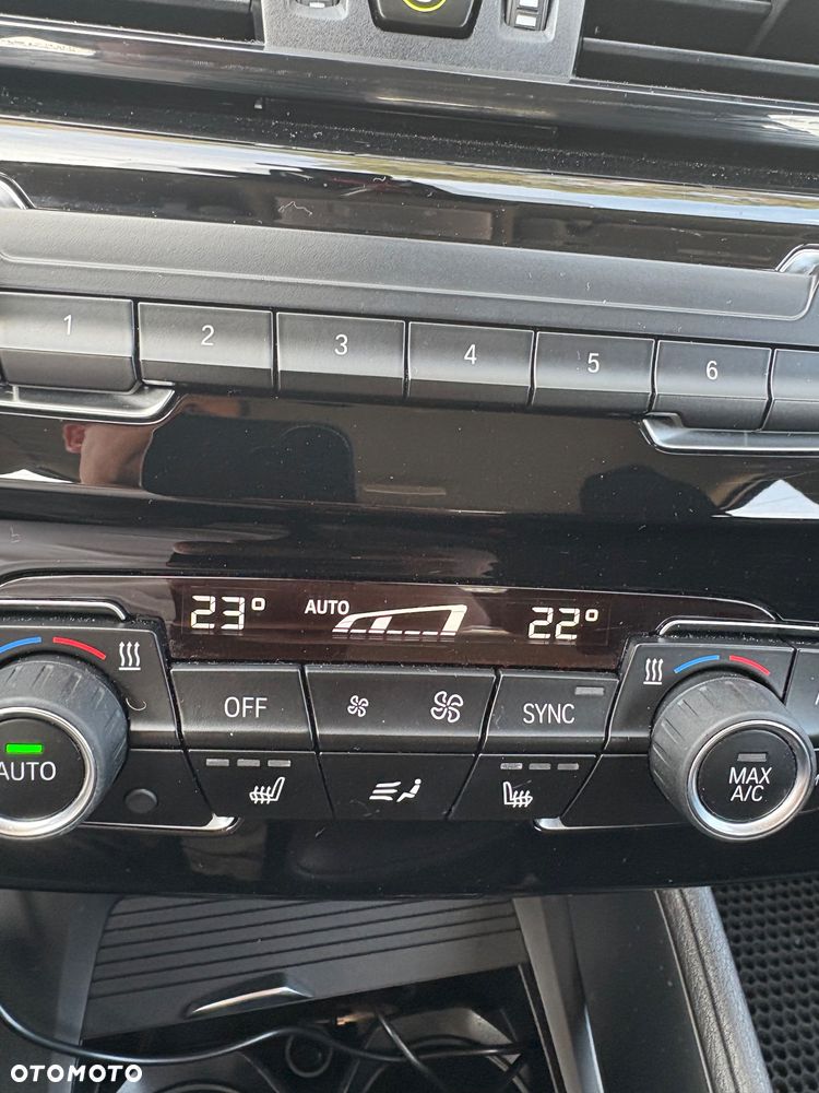 BMW X1 sDrive18i Sport Line - 30
