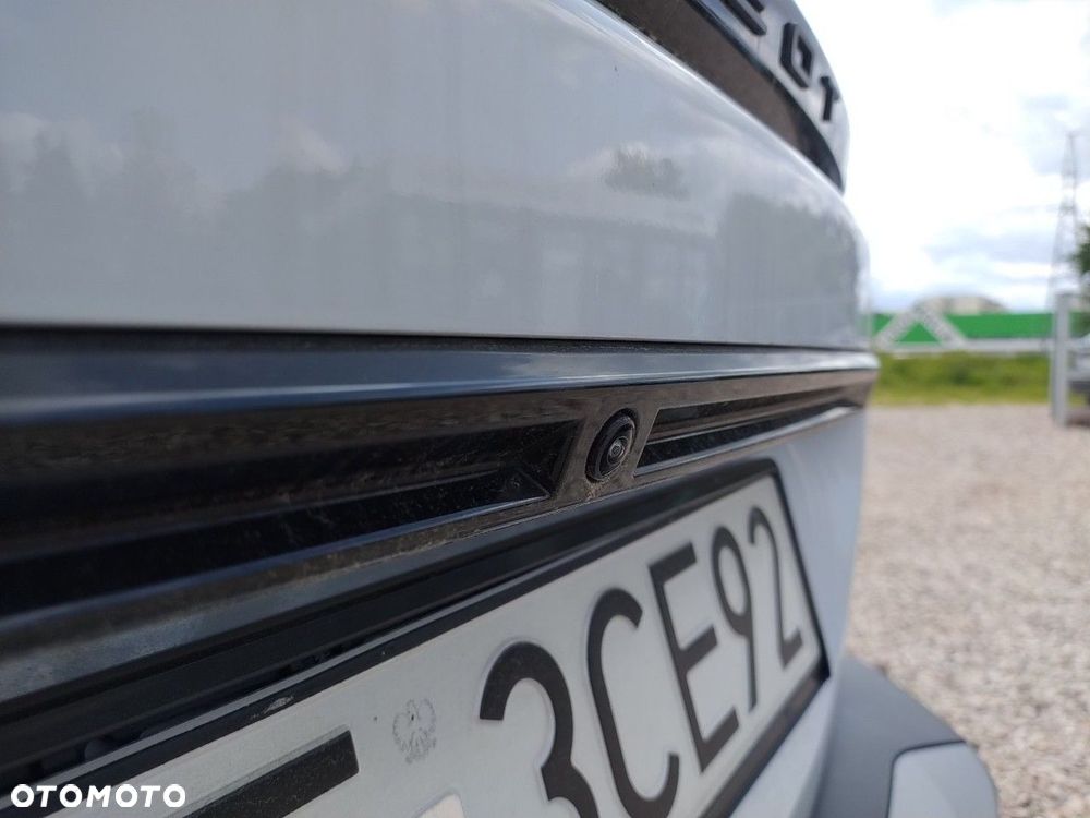 Peugeot 2008 1.2 PureTech Allure S&S EAT8 - 22