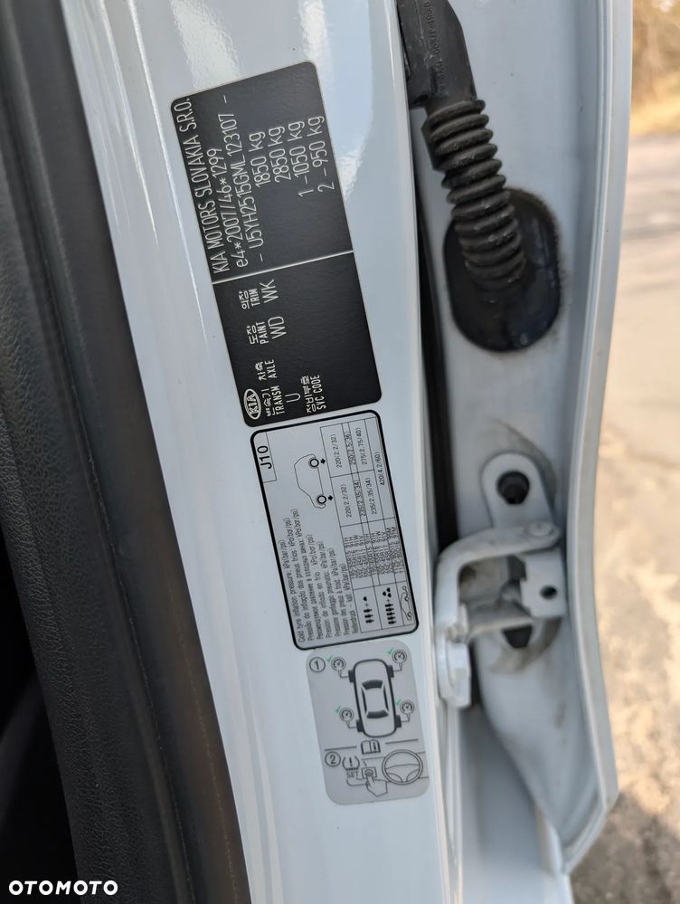Kia Ceed 1.5 T-GDI M DCT - 16