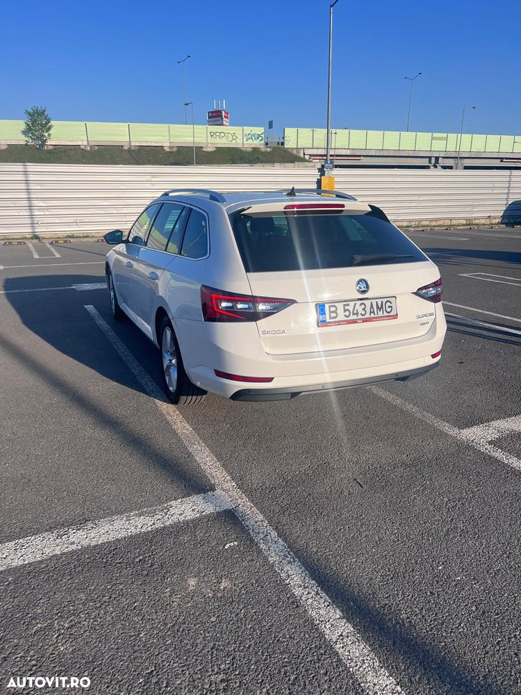 Skoda Superb 2.0 TDI DSG 4X4 Style - 2