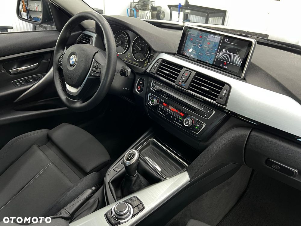 BMW Seria 3 318d DPF Edition Sport - 7