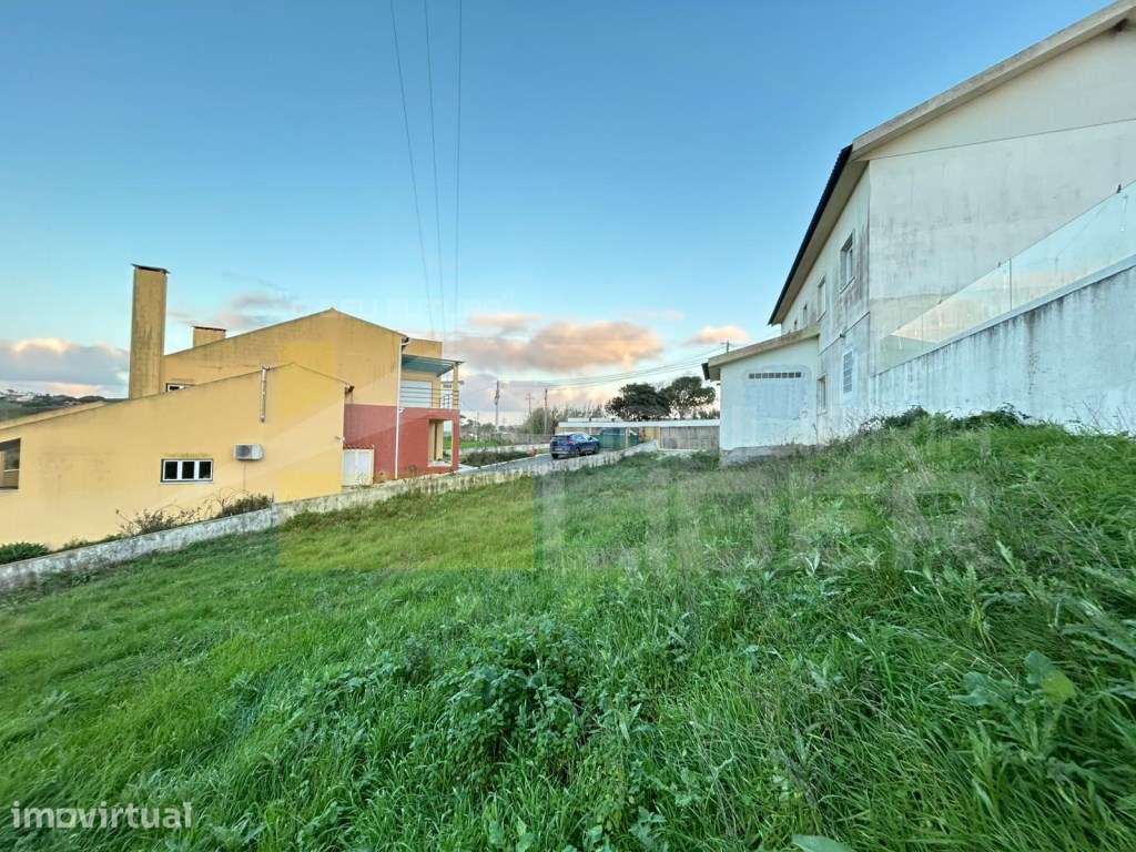 Terreno urbano com 1.542mº inserido em zona de moradias com ampla á... - Grande imagem: 4/5