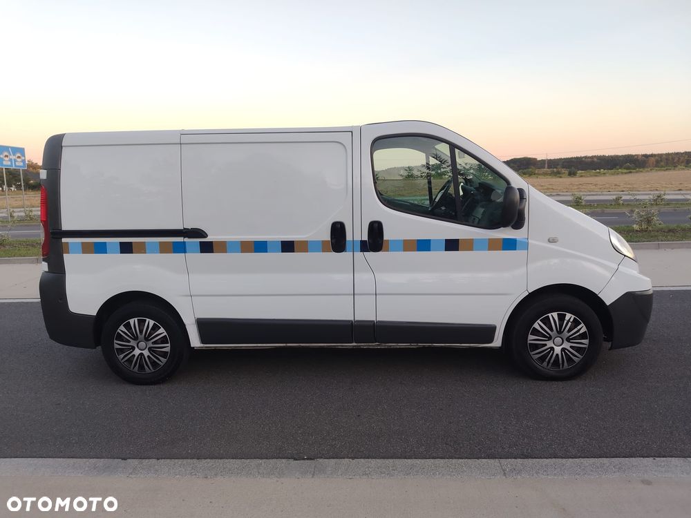 Renault Trafic - 6