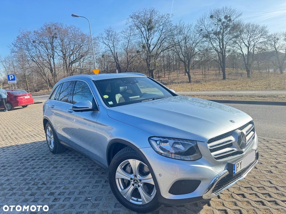 Mercedes-Benz GLC 220 d 4Matic 9G-TRONIC - 4