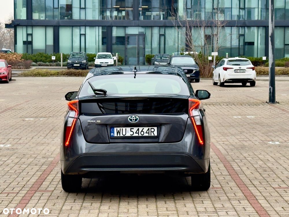 Toyota Prius 1.8 HSD Prestige - 5