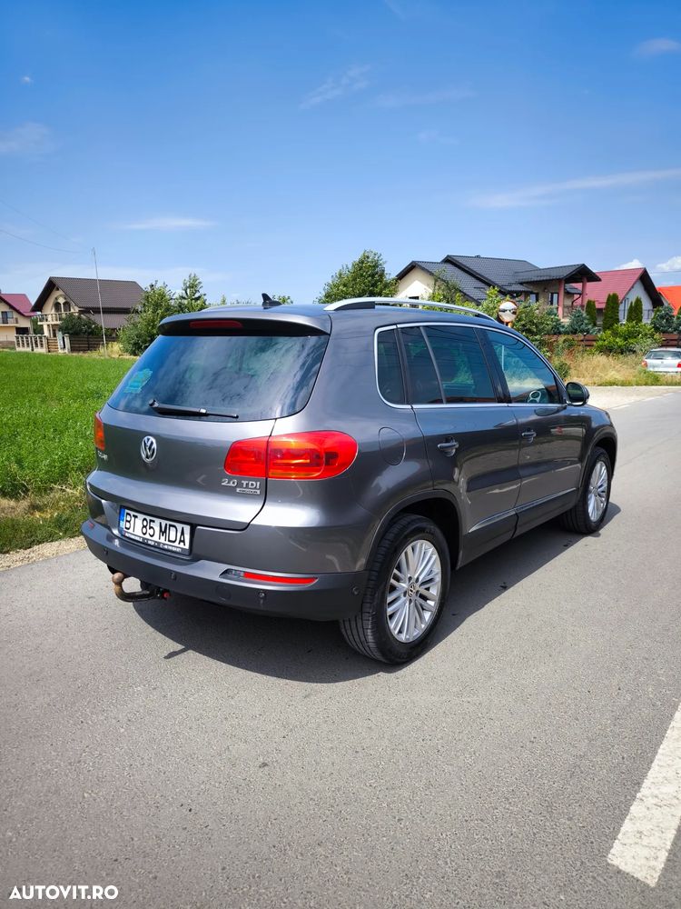 Volkswagen Tiguan 2.0 TDI 4Motion DSG Sport & Style - 3