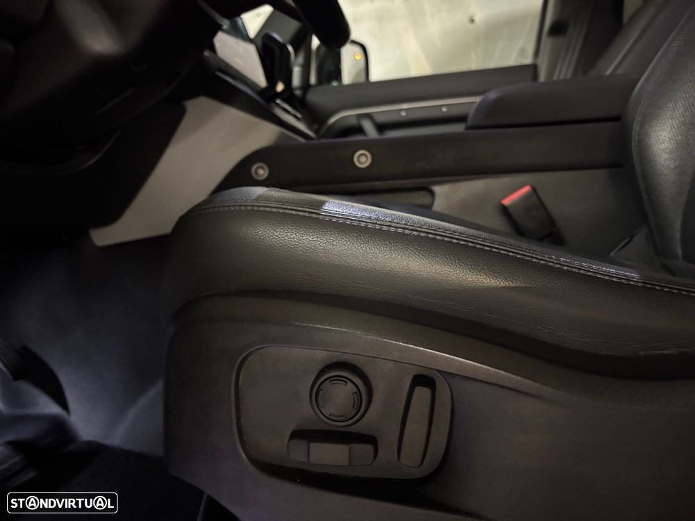 Land Rover Defender 110 P400e XS Edition - 10