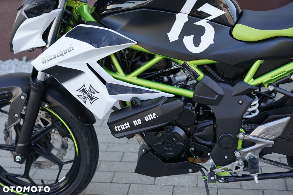 Kawasaki Z 125 - 28