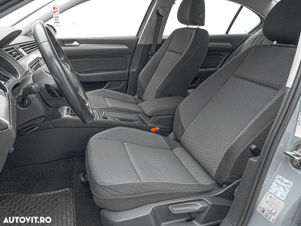 Volkswagen Passat 2.0 TDI DSG Trendline - 14