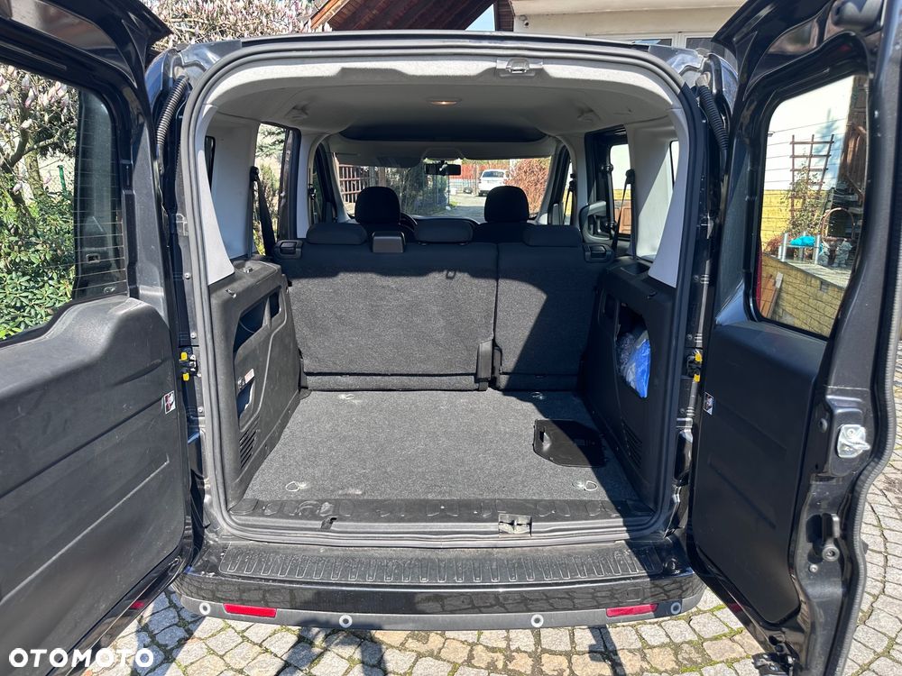 Fiat Doblo 1.4 T-Jet 16V More - 11