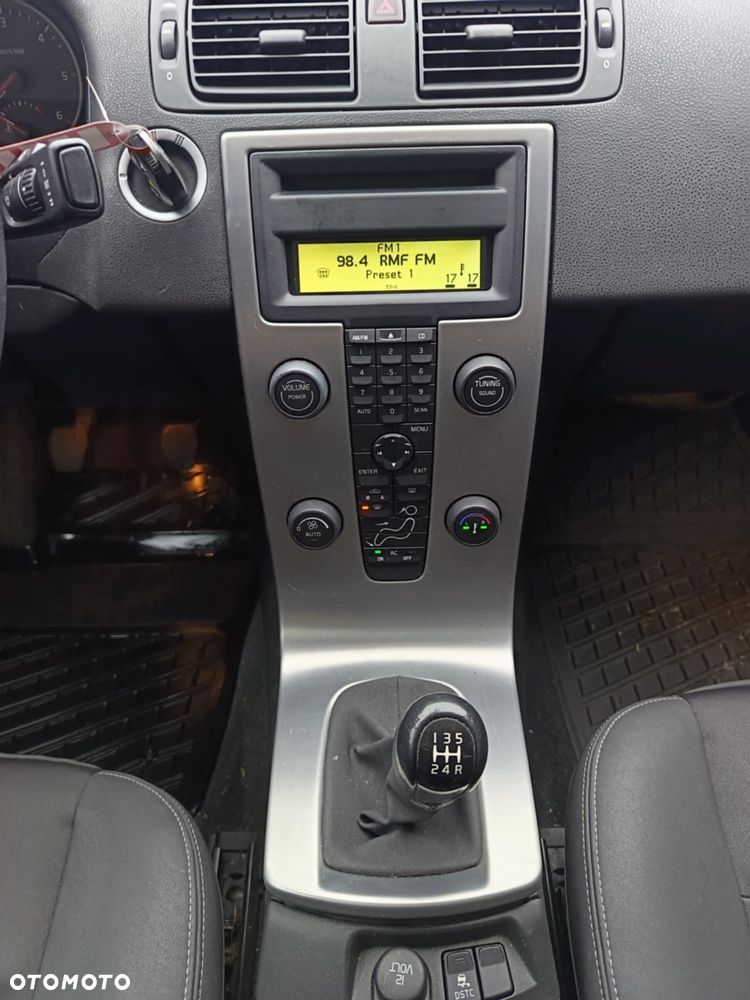 Volvo S40 2.0D Momentum - 29