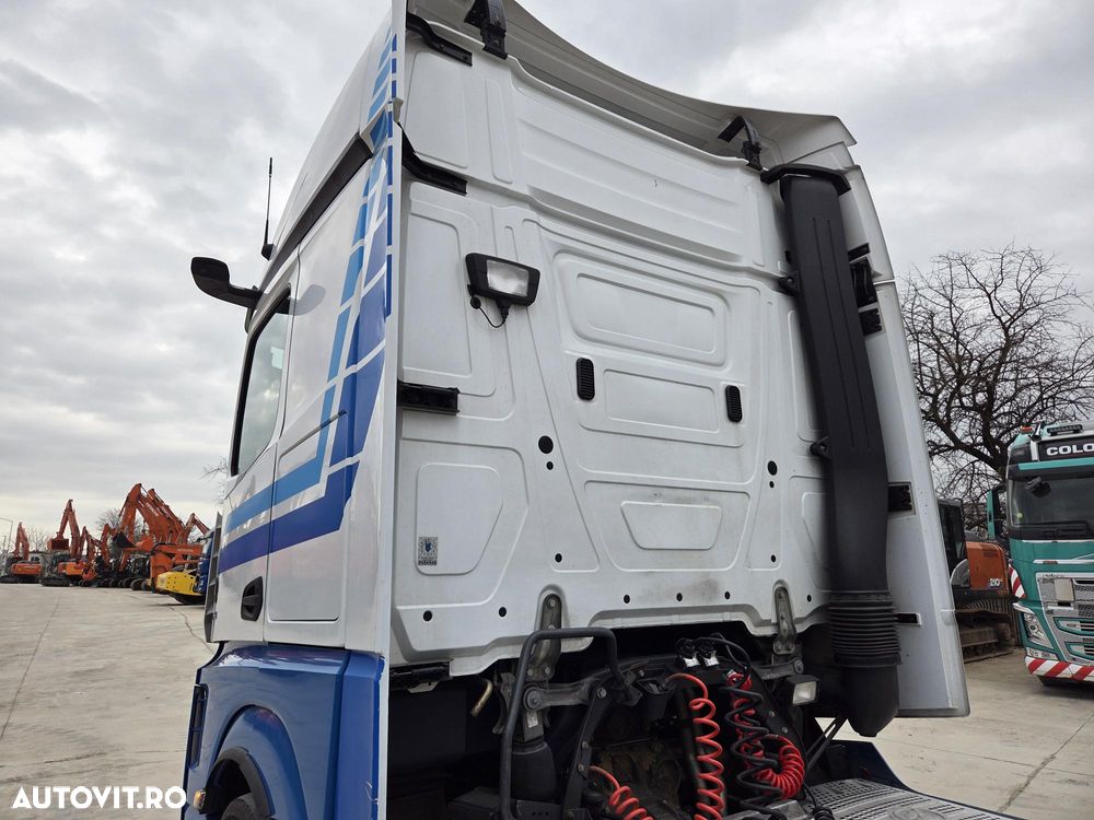 Mercedes-Benz ACTROS 18.510, AUTOMATA+RETARDER 5 trepte, SA CUPLARE REGLABILA la 1,15m si 0,9m, 2 rezervoare cumulat 680l, Spoilere cabina si sasiu, Camere in loc de oglinzi, Navigatie, Frigider, rulat in GERMANIA, posibil leasing 4 ani, PROMOTIE 45.900 EUR+tva - 14
