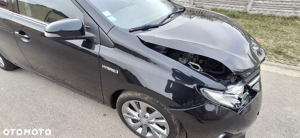 Toyota Prius - 4