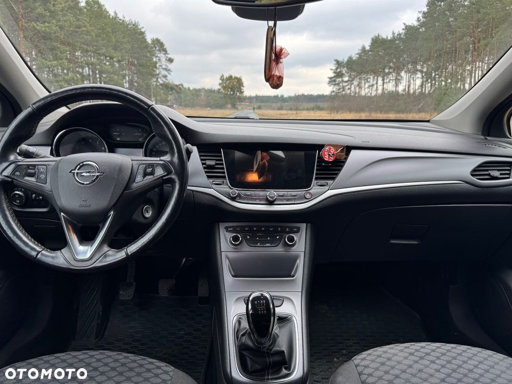 Opel Astra 1.4 T Enjoy - 6