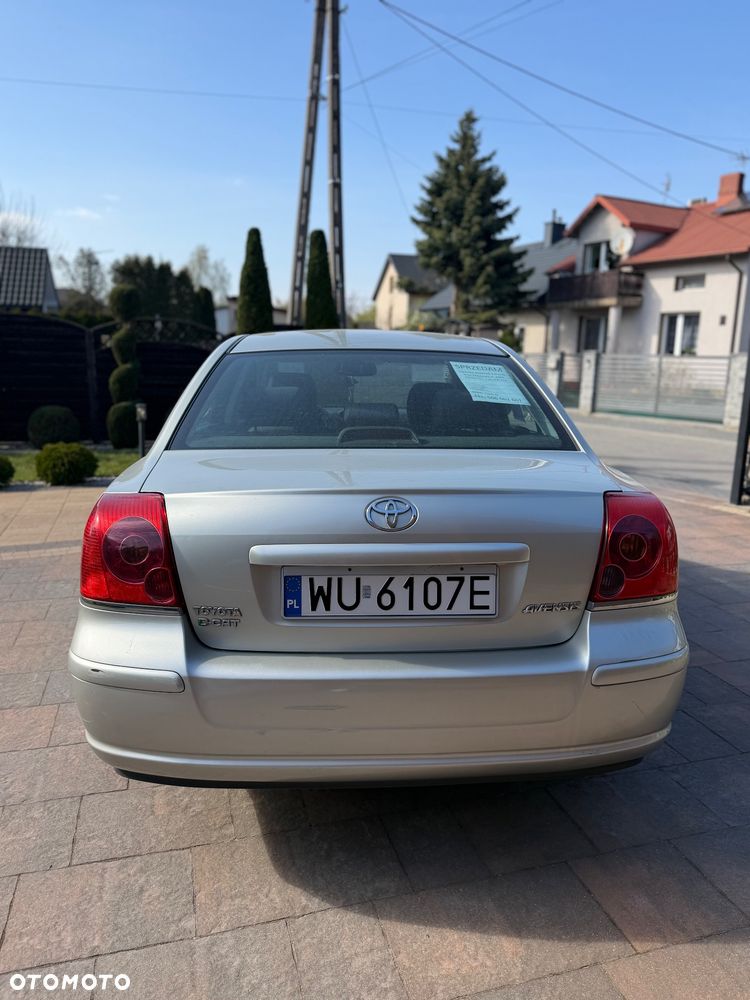 Toyota Avensis 2.0 D-4D - 4
