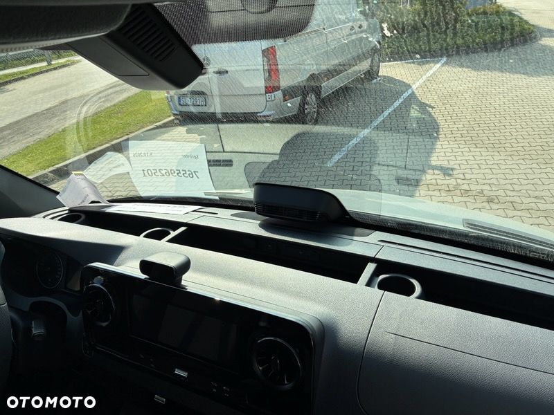Mercedes-Benz SPRINTER 315 CDI Furgon PRO L2H2 - 19