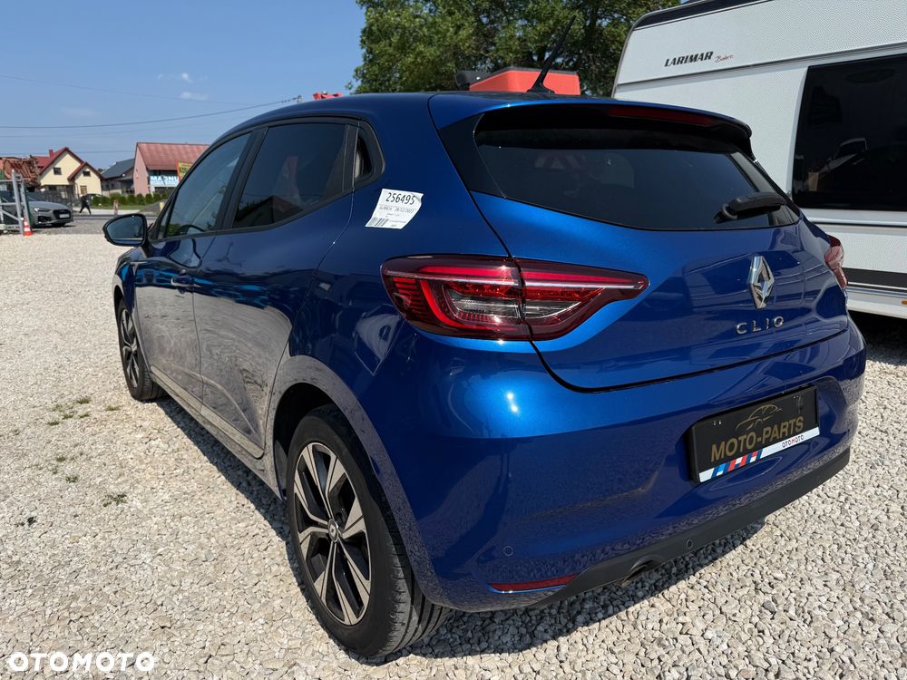 Renault Clio - 1