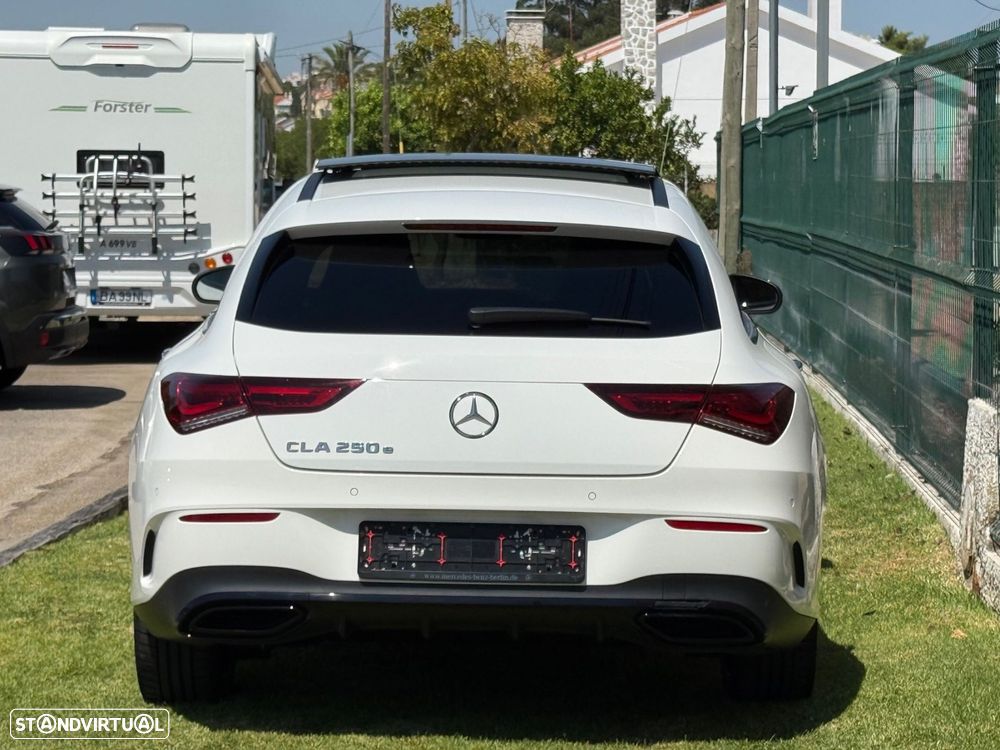 Mercedes-Benz CLA 250 - 44