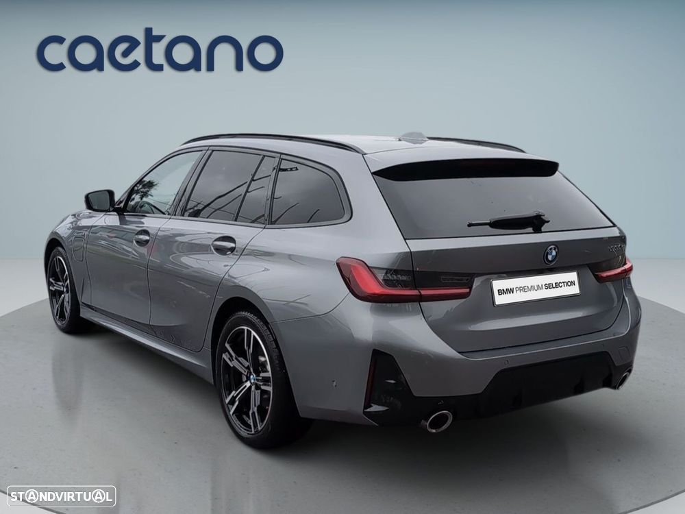 BMW 330 e Pack Desportivo M Auto - 6