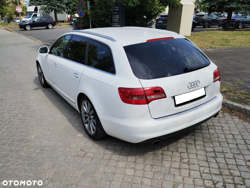 Audi A6 Avant - 9
