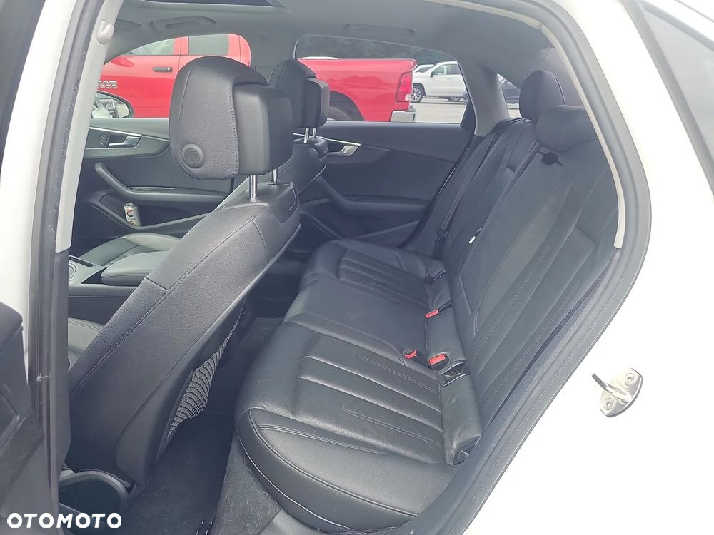 Audi A4 - 12