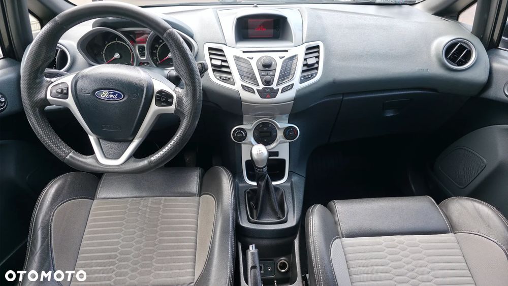 Ford Fiesta 1.6 TDCi Platinium X - 10