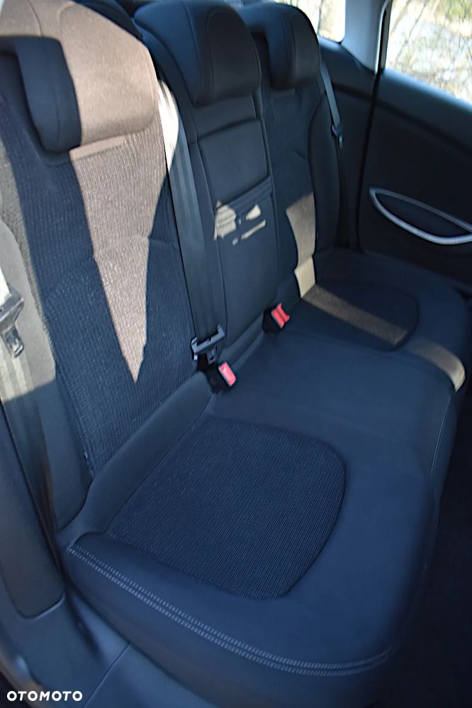 Citroën C5 II 1.6 HDi Impress Pack - 25