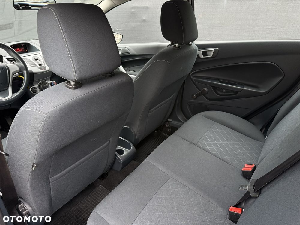 Ford Fiesta 1.25 Viva - 21