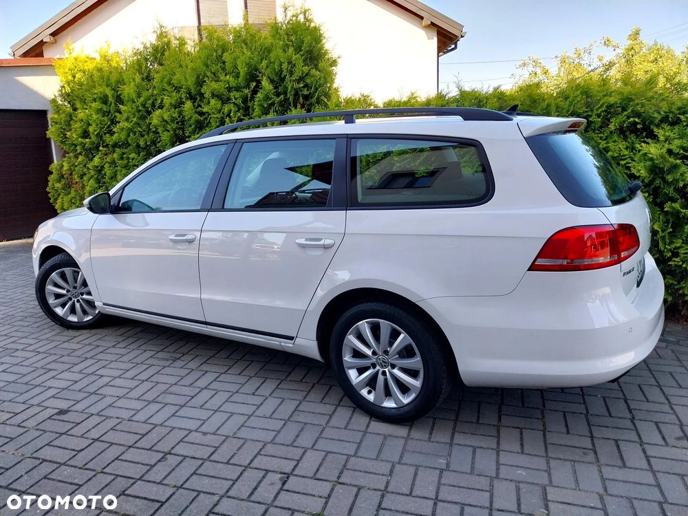 Volkswagen Passat 2.0 TDI DSG BlueMotion Technology Trendline - 33