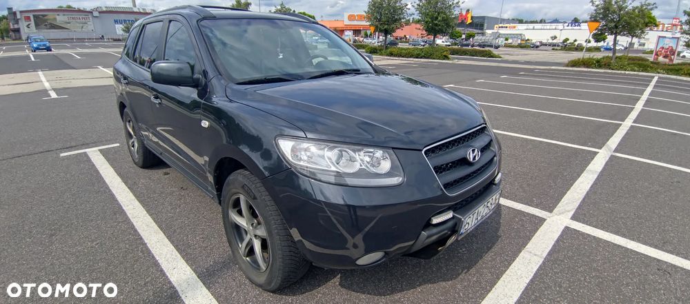 Hyundai Santa Fe - 3