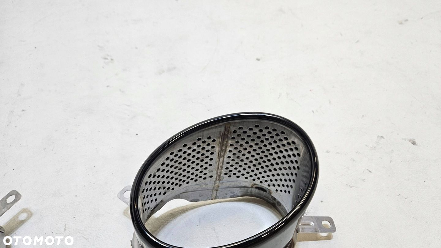 KOŃCÓWKA WYDECHU LEWA PRAWA AUDI A3 RS3 8Y0253823A 8Y0253824A KOMPLET - 9