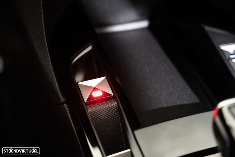 DS DS3 Crossback E-Tense Performance Line - 15