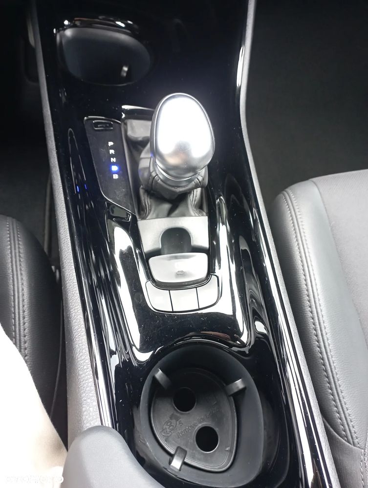 Toyota C-HR 1.8 Hybrid GPF Style - 10