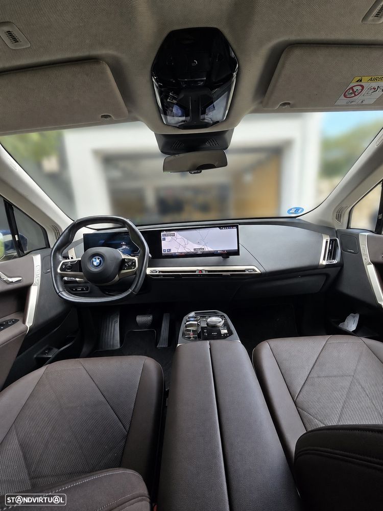 BMW iX xDrive 50 Pack Desportivo - 5