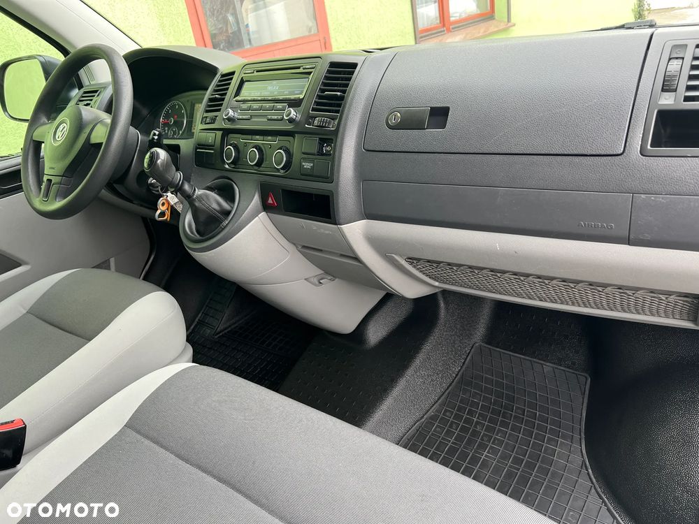 Volkswagen TRANSPORTER - 11