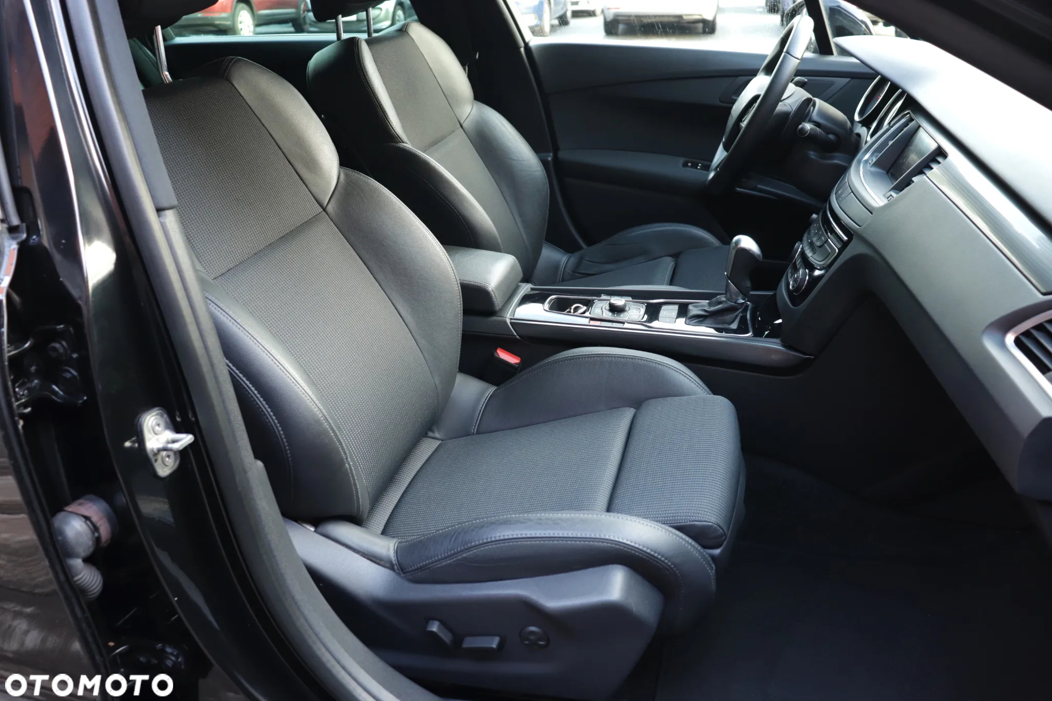 Peugeot 508 2.0 HDi Allure - 32