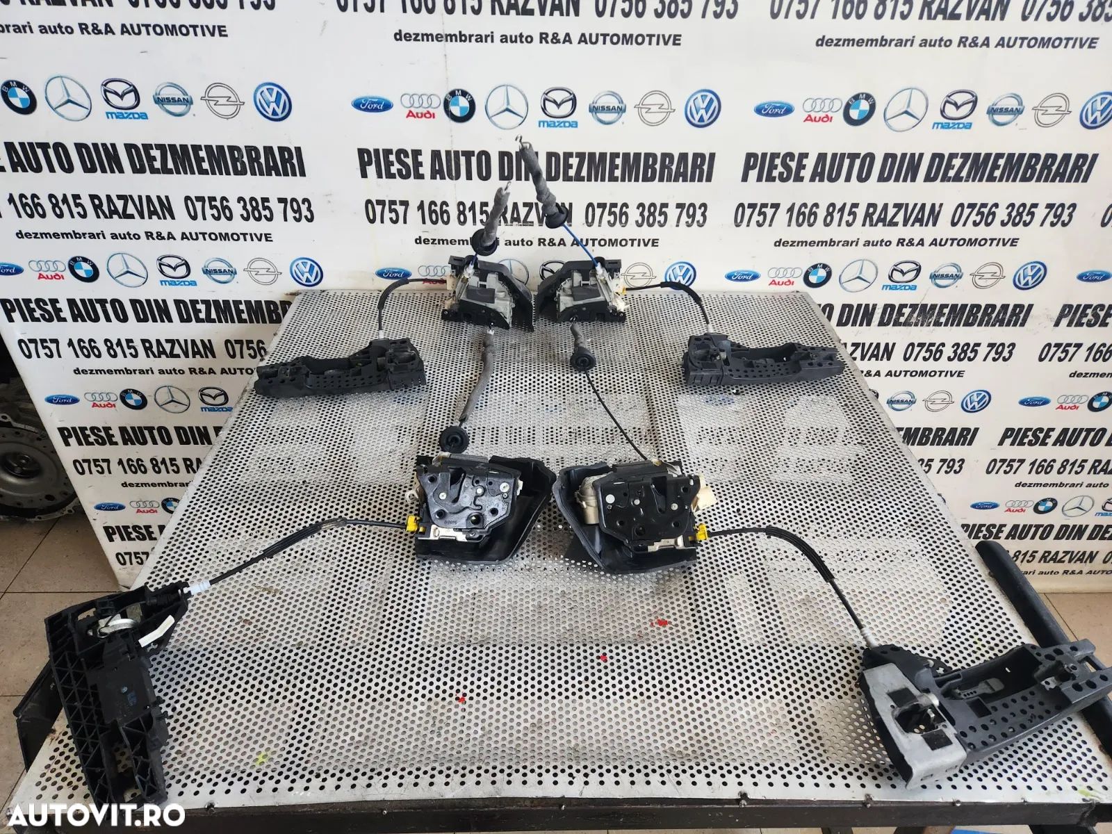 Broasca Blocator Incuietoare Usa Fata Spate Audi A8 4H D4 Volan Stanga An 2010-2011-2012-2013-2014- - 1