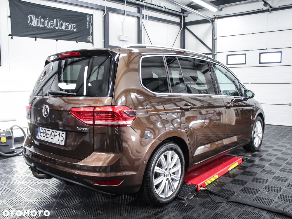 Volkswagen Touran 2.0 TDI BMT Highline - 4