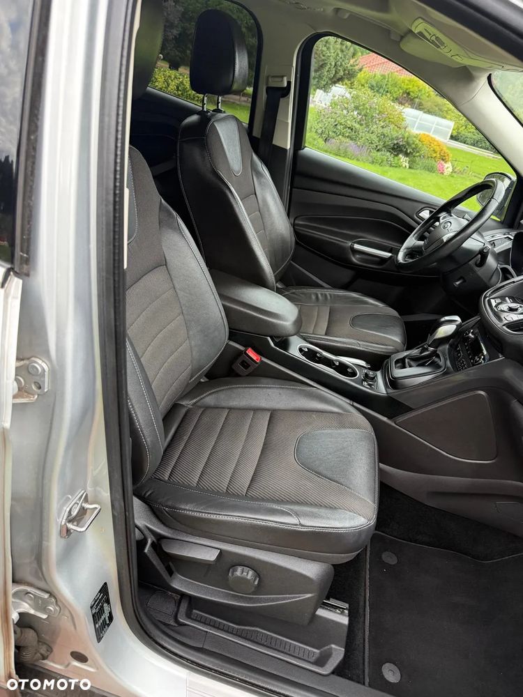 Ford Kuga 1.5 EcoBoost 4x4 Titanium - 10