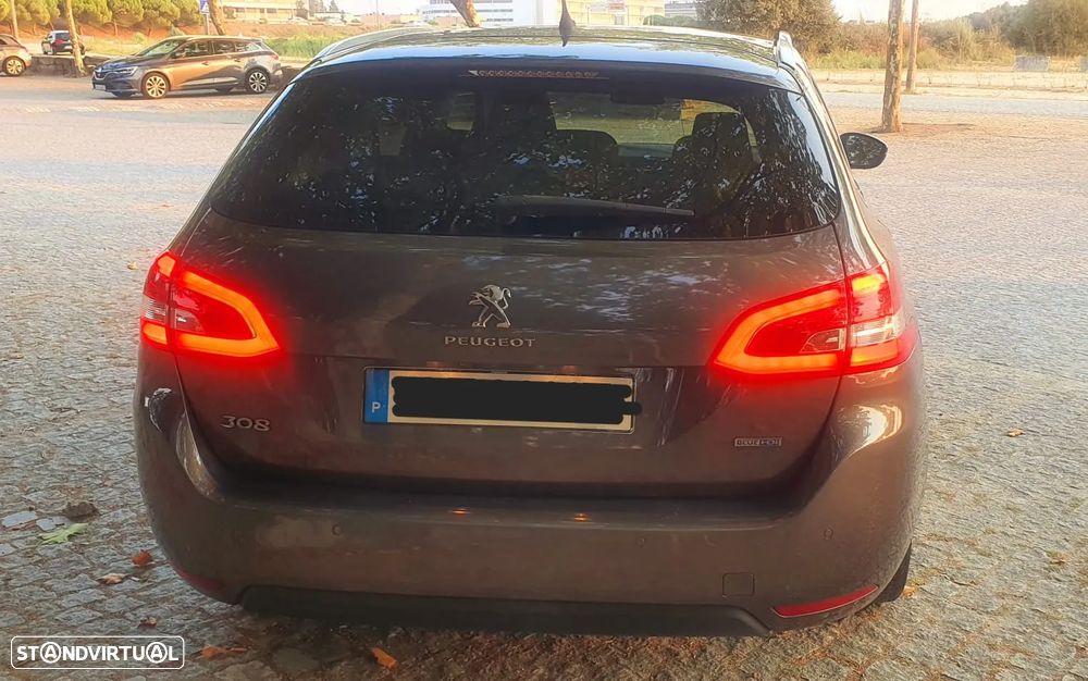 Peugeot 308 SW BlueHDi 120 Stop & Start Allure - 14