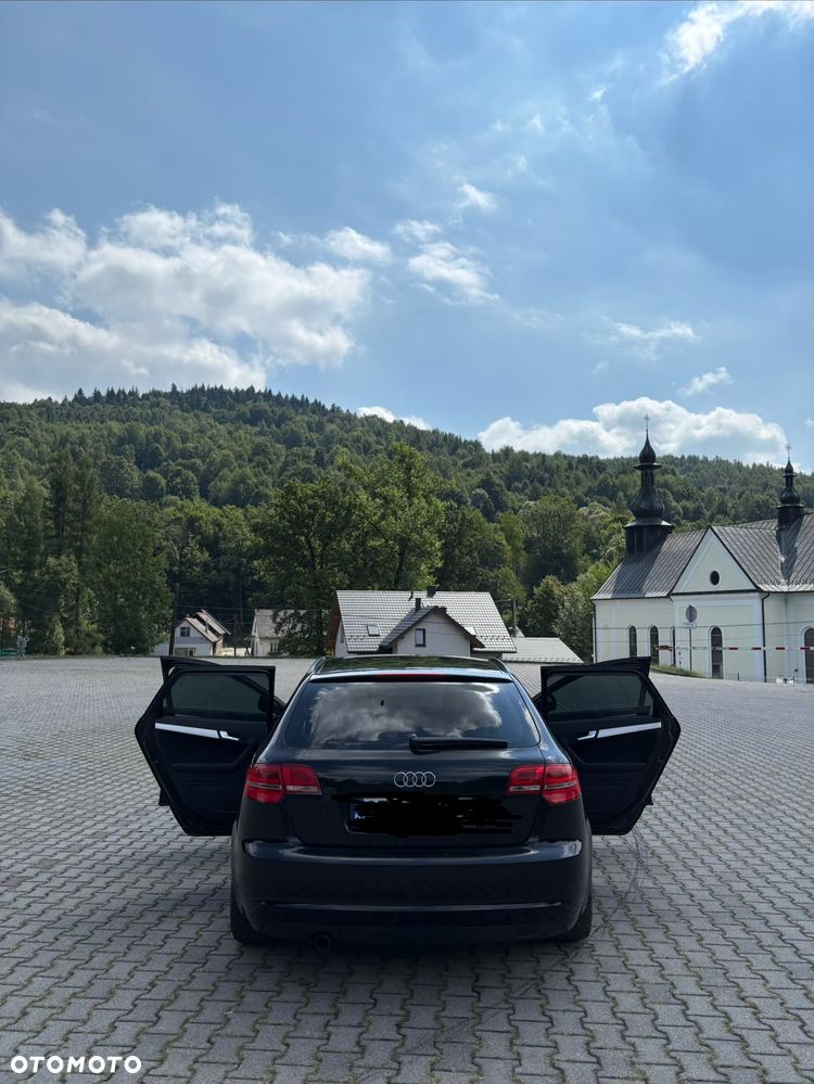 Audi A3 Sportback 1.6 TDI DPF Ambition - 3