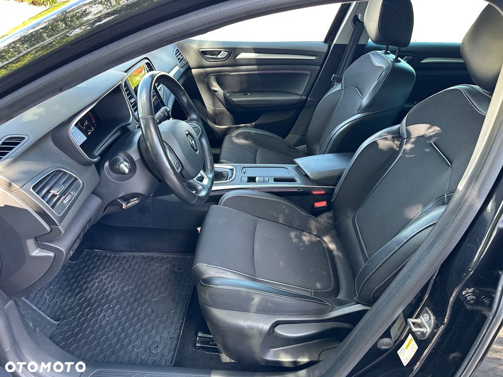 Renault Megane 1.3 TCe FAP Techno EDC - 20