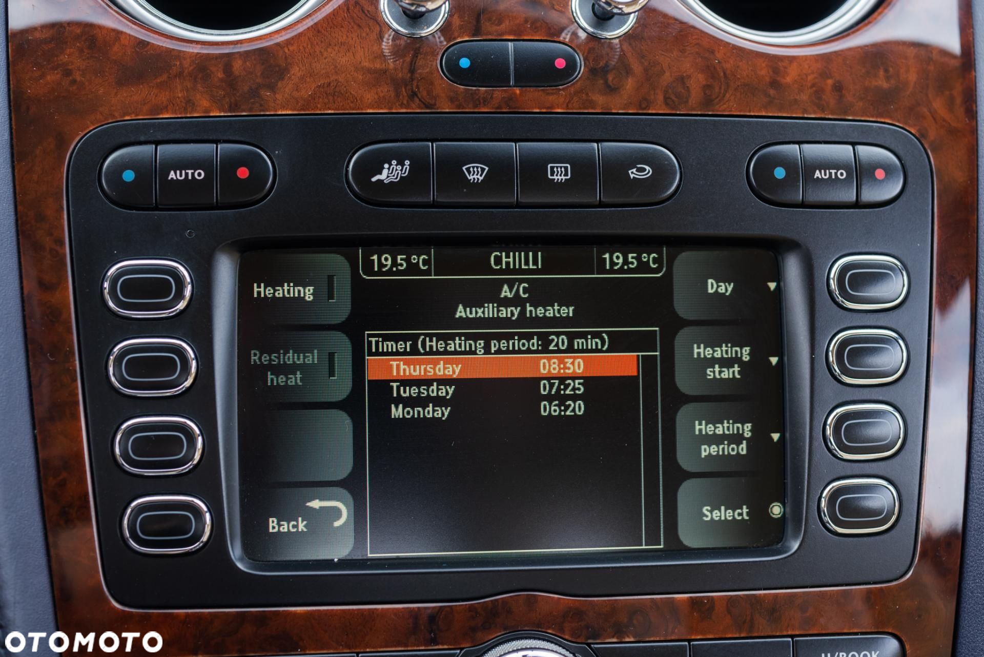 Bentley Continental GT - 22