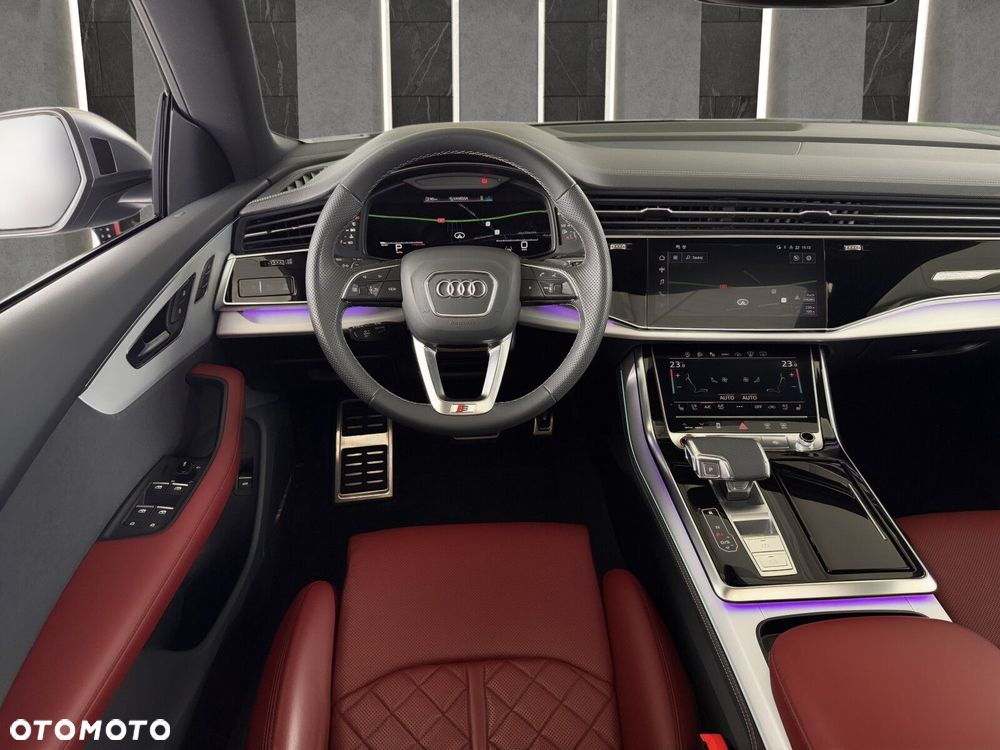 Audi SQ8 - 12