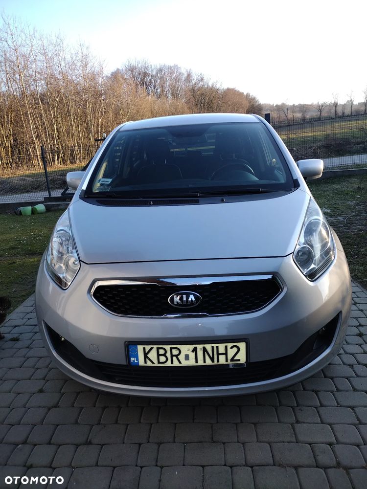 Kia Venga - 6
