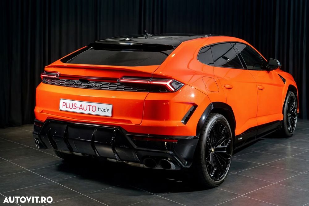 Lamborghini URUS - 3