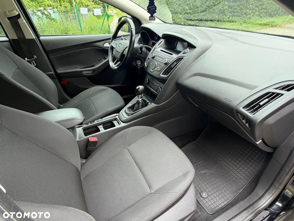 Ford Focus 1.5 TDCi Trend - 16