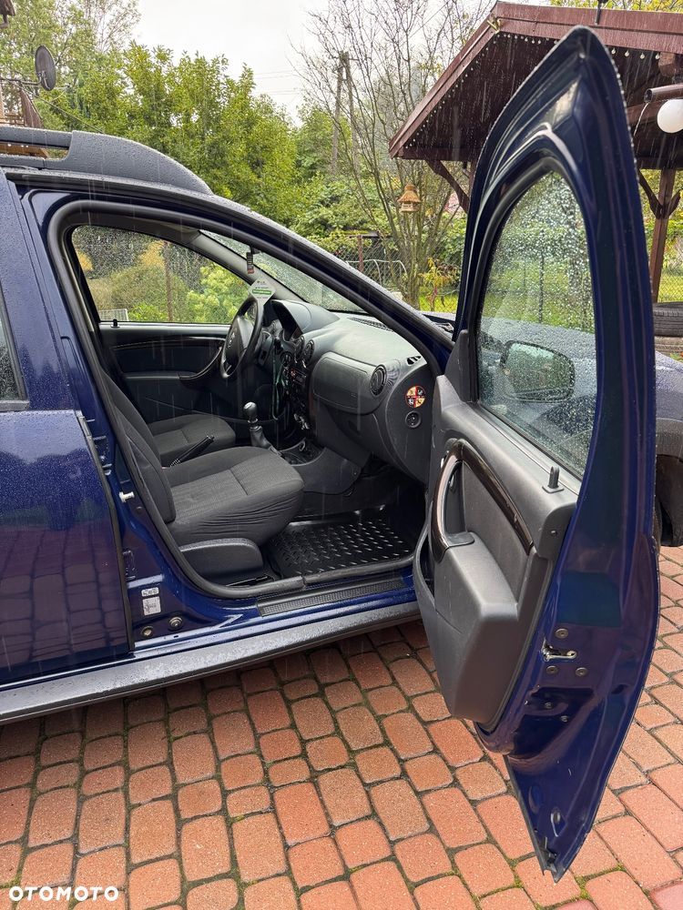 Dacia Duster 1.6 Laureate 4x4 - 10