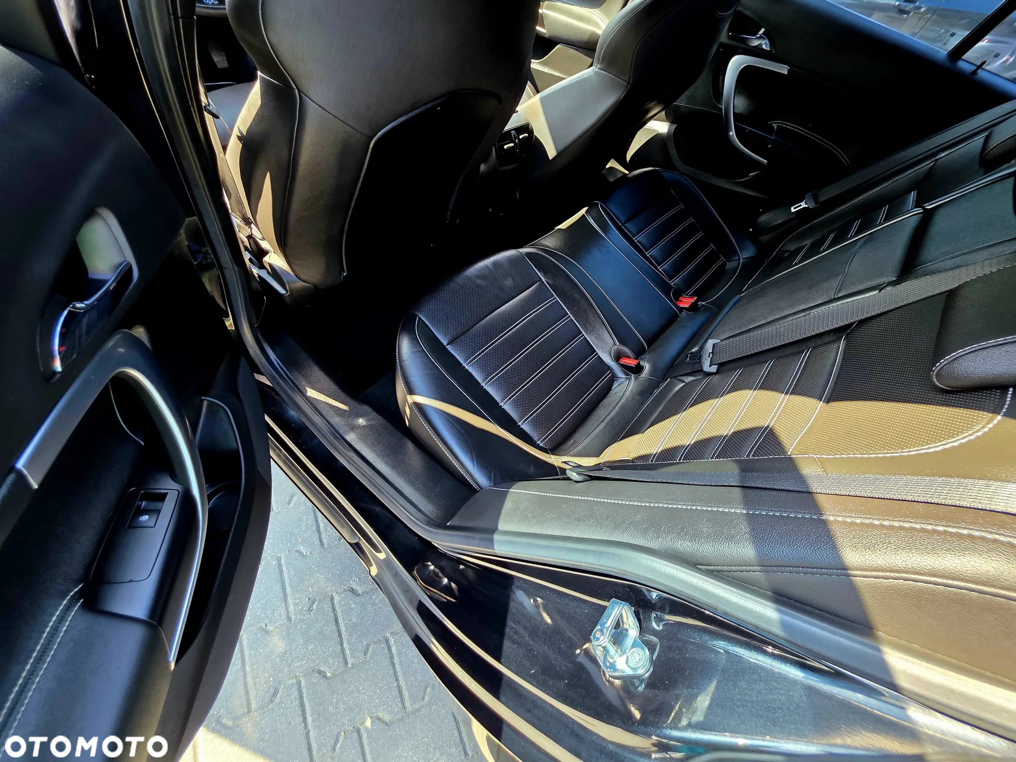Opel Insignia 2.8 V6 Turbo 4x4 OPC - 16