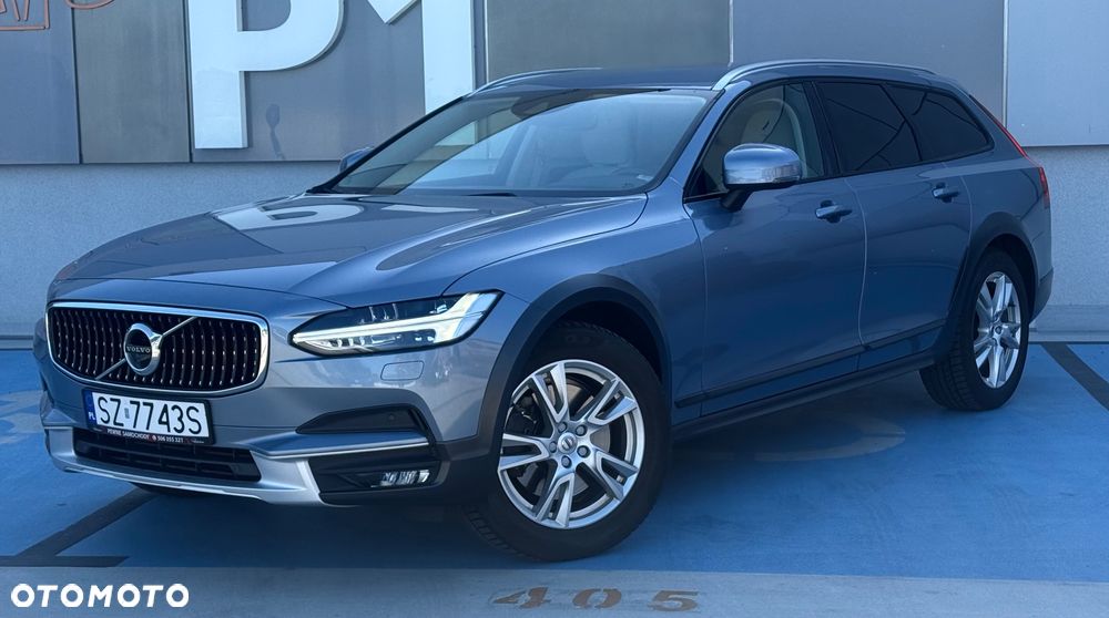 Volvo V90 Cross Country D4 AWD Geartronic Ocean Race - 4